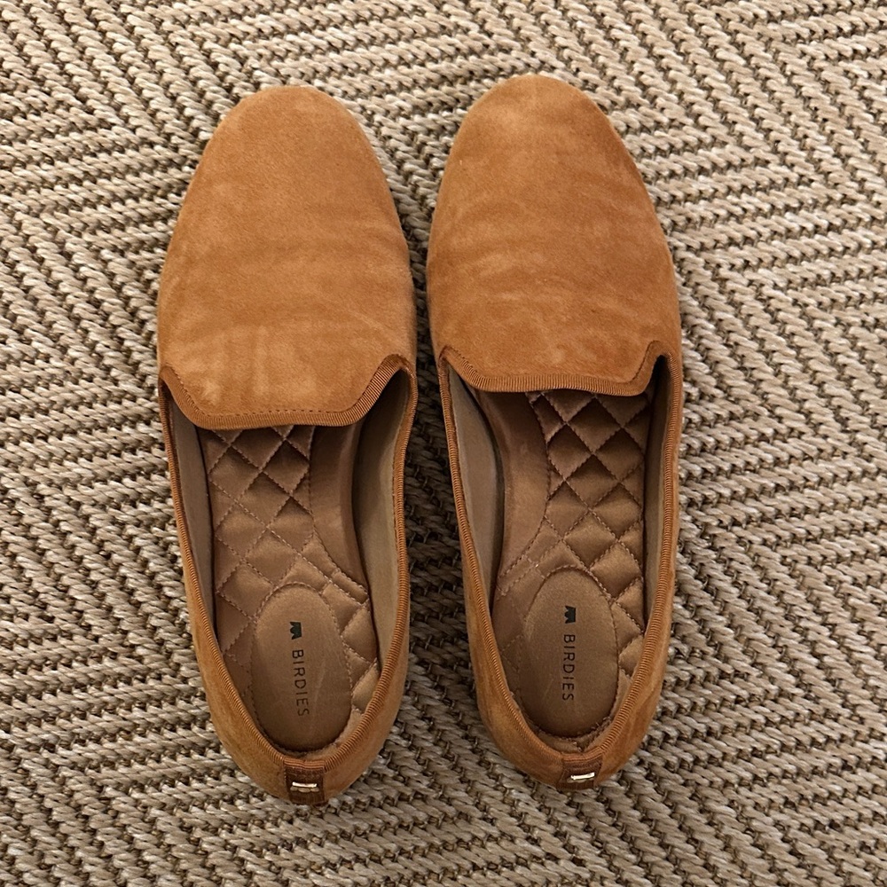 Birdies Suede Loafer in Camel Brown